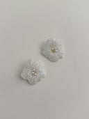 Boucles Lana brodées de fleurs - Seconde main